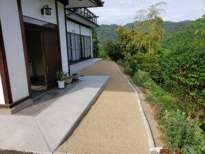 埋戻し（山砂整地）